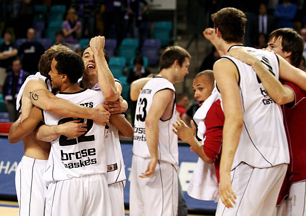 生更深远的 生更深远的