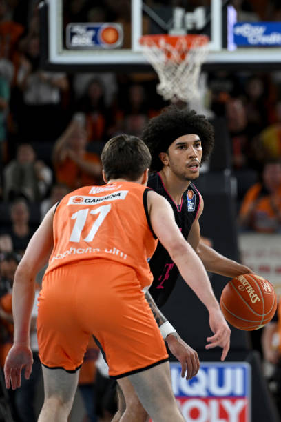 年的发展轨 年的发展轨