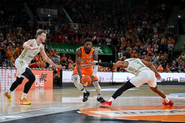 阿莫林对约 阿莫林对约